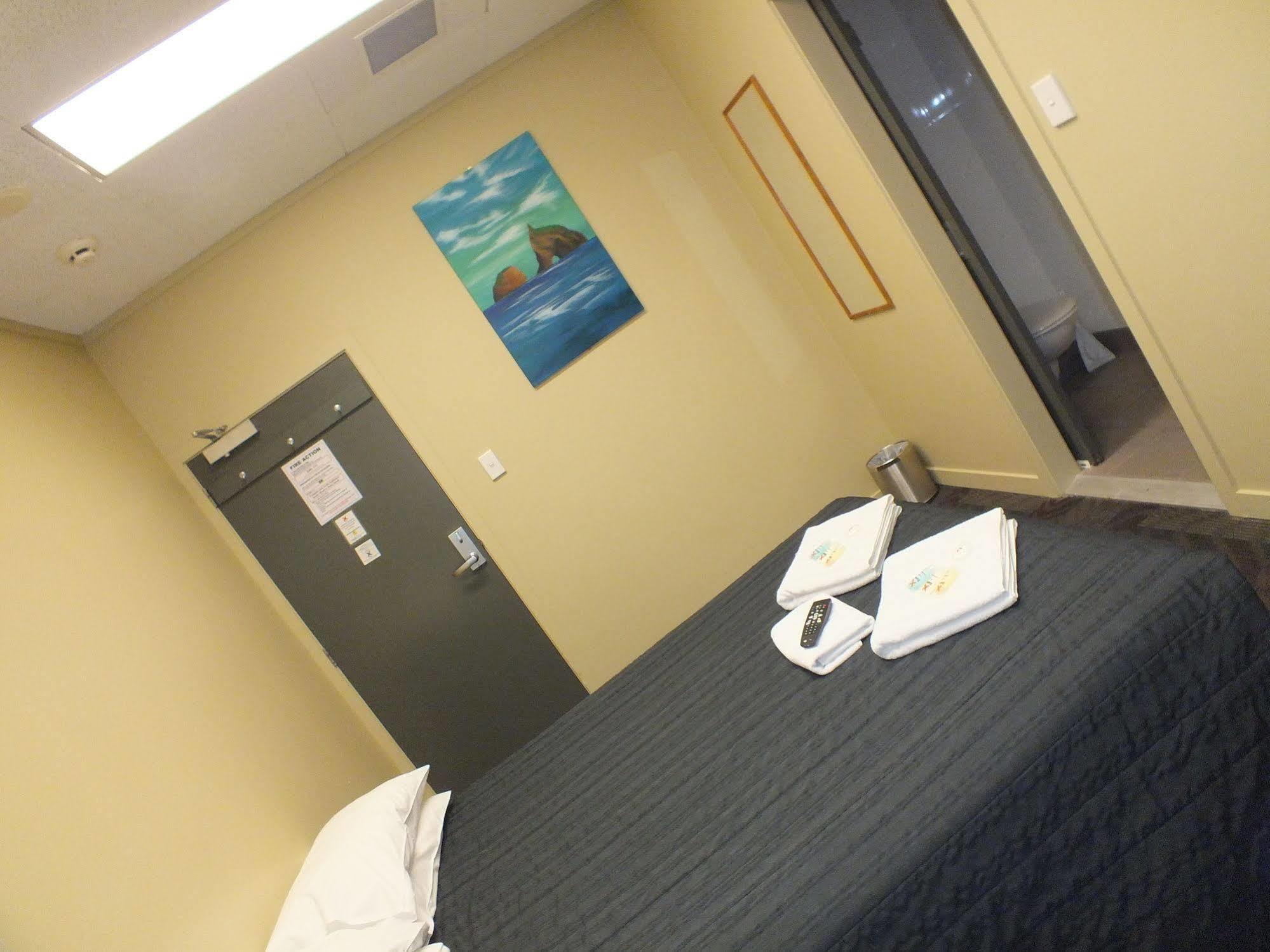 Hostel Base Auckland Zewnętrze zdjęcie